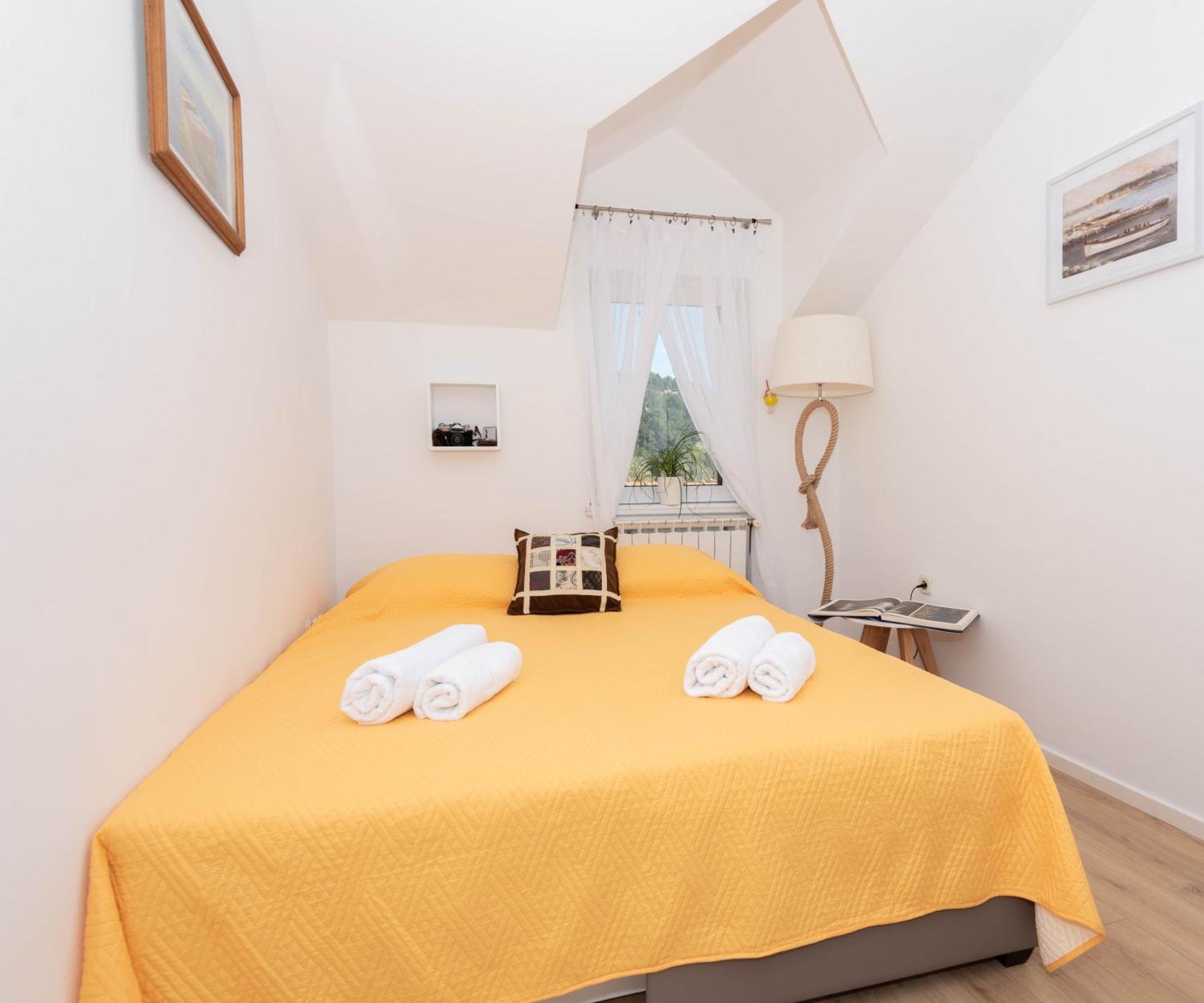 Mediterranean Terrace Apartment With Bikes & Sup スクラーディン エクステリア 写真